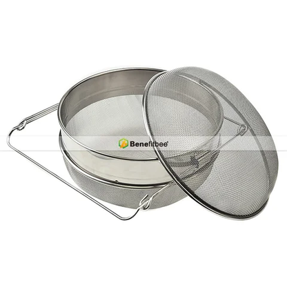 tamis pour un  miel propre et pur