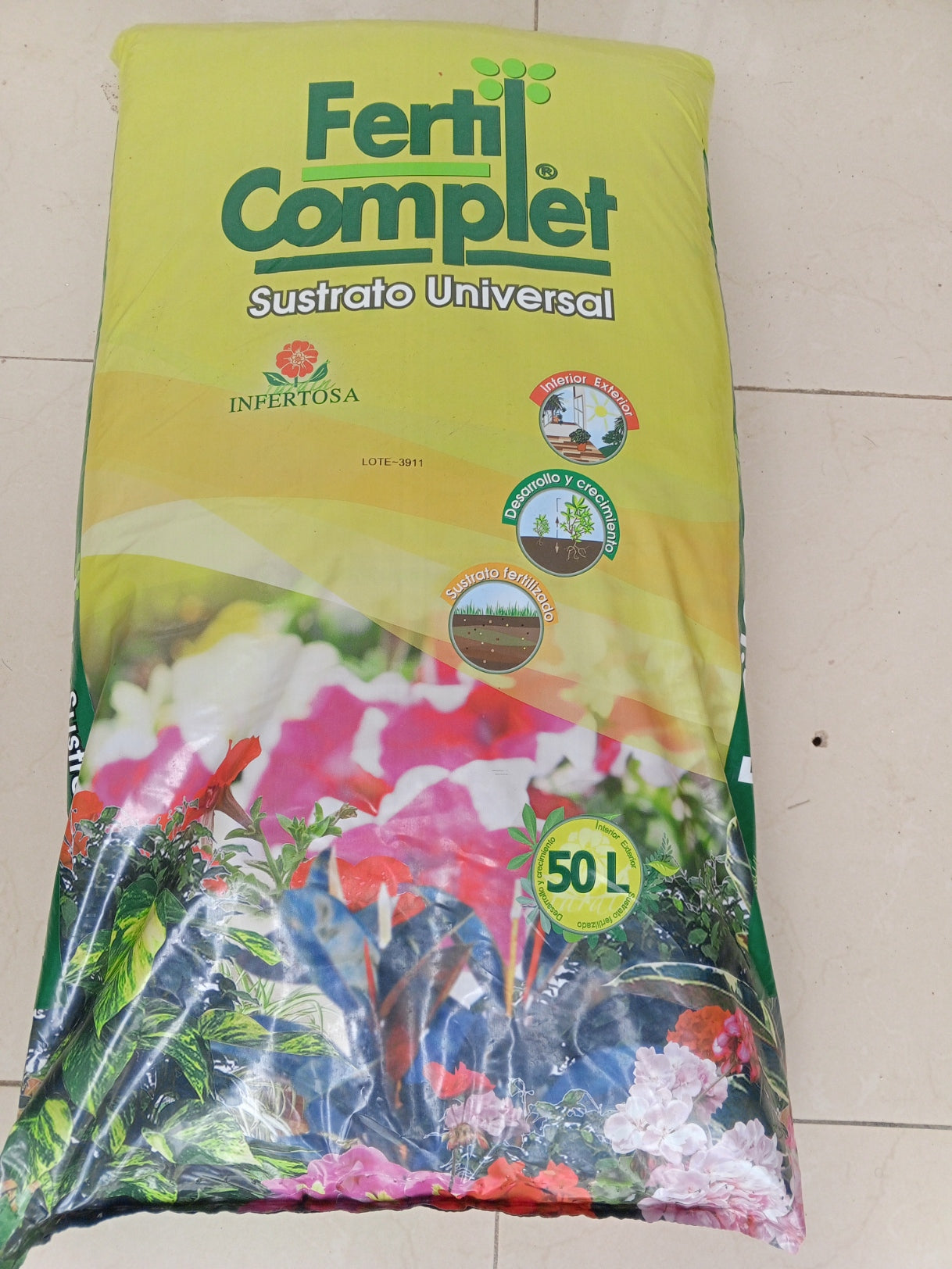 Selected Variant Image